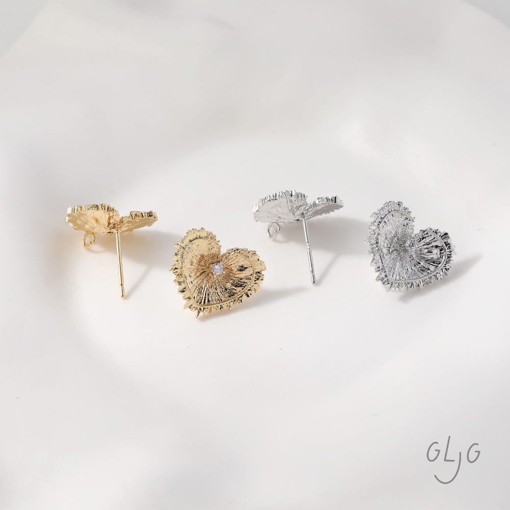 4PCS Heart Charms Stud Earring - Jewelry Making Charms 评论和价格